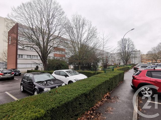 Appartement F4 à louer - 4 pièces - 62.0 m2 - MASSY - 91 - ILE-DE-FRANCE - Century 21 Etude Ronsard