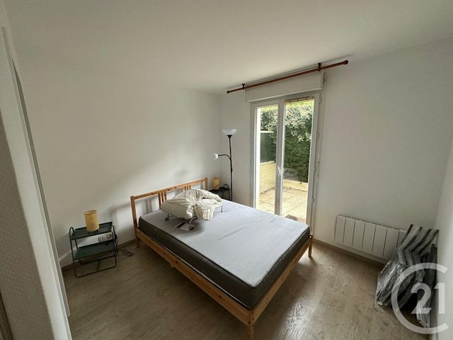 Appartement F2 à louer - 2 pièces - 41.34 m2 - MASSY - 91 - ILE-DE-FRANCE - Century 21 Etude Ronsard