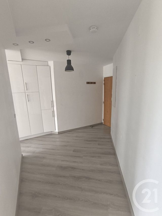 Appartement F4 dupleix à vendre - 4 pièces - 80.42 m2 - MASSY - 91 - ILE-DE-FRANCE - Century 21 Etude Ronsard