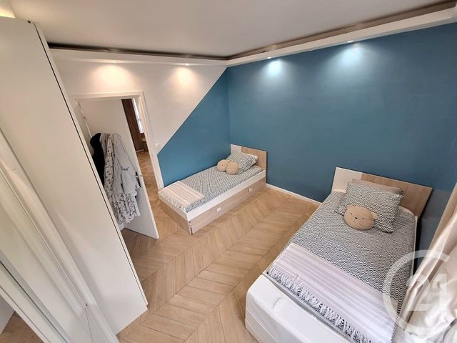 Appartement F5 à louer - 5 pièces - 100.0 m2 - MASSY - 91 - ILE-DE-FRANCE - Century 21 Etude Ronsard
