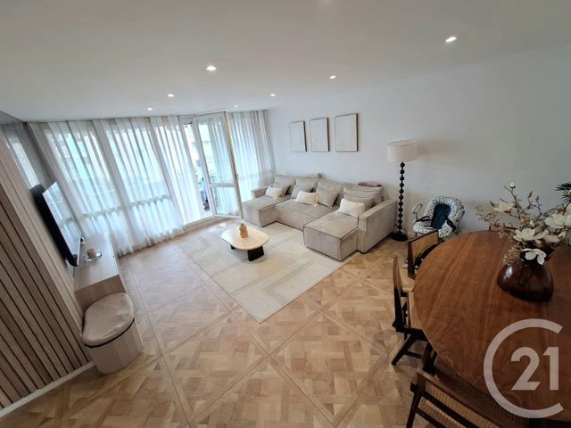 Appartement F5 à louer - 5 pièces - 100.0 m2 - MASSY - 91 - ILE-DE-FRANCE - Century 21 Etude Ronsard