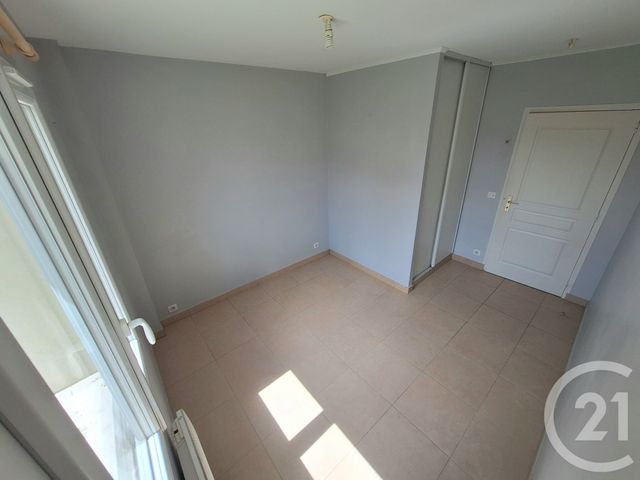 Appartement F3 à louer - 3 pièces - 59.12 m2 - MASSY - 91 - ILE-DE-FRANCE - Century 21 Etude Ronsard
