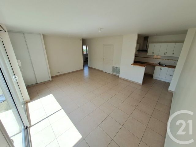 Appartement F3 à louer - 3 pièces - 59.12 m2 - MASSY - 91 - ILE-DE-FRANCE - Century 21 Etude Ronsard