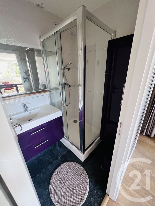 Appartement F3 à louer - 3 pièces - 56.43 m2 - L HAY LES ROSES - 94 - ILE-DE-FRANCE - Century 21 Etude Ronsard