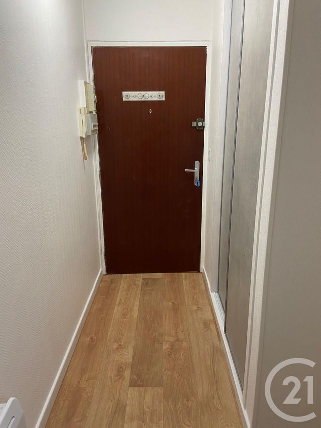 Appartement F1 à louer - 1 pièce - 27.87 m2 - PALAISEAU - 91 - ILE-DE-FRANCE - Century 21 Etude Ronsard