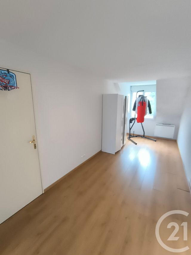 Appartement F4 à vendre - 4 pièces - 90.32 m2 - MASSY - 91 - ILE-DE-FRANCE - Century 21 Etude Ronsard