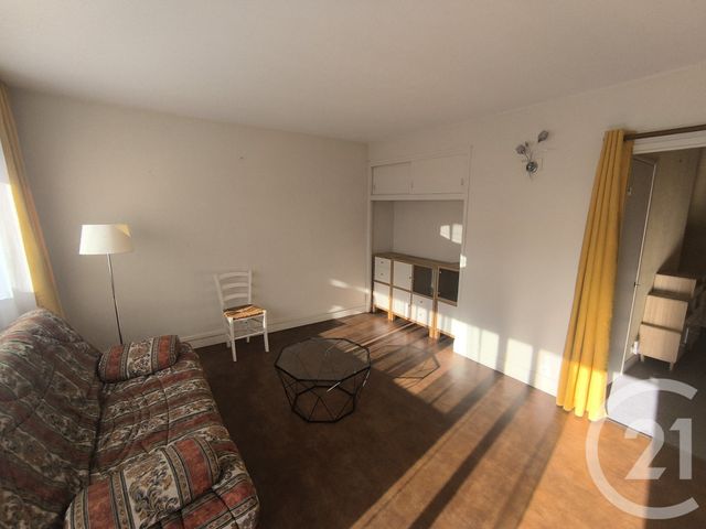Appartement F3 à vendre - 3 pièces - 64.32 m2 - MASSY - 91 - ILE-DE-FRANCE - Century 21 Etude Ronsard