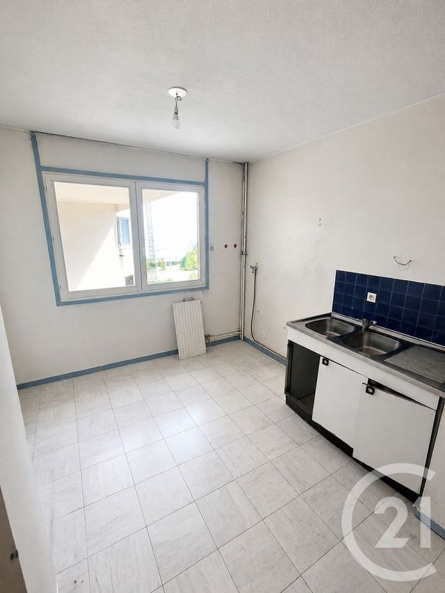 Appartement F4 à vendre - 4 pièces - 85.01 m2 - MASSY - 91 - ILE-DE-FRANCE - Century 21 Etude Ronsard