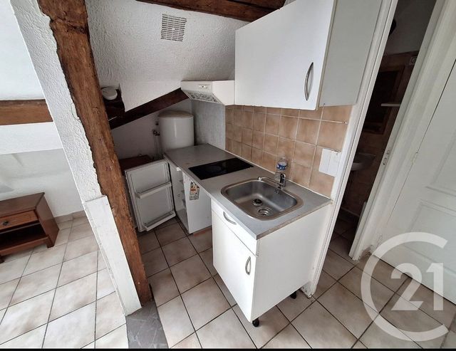 Appartement F2 à vendre - 2 pièces - 18.8 m2 - MASSY - 91 - ILE-DE-FRANCE - Century 21 Etude Ronsard