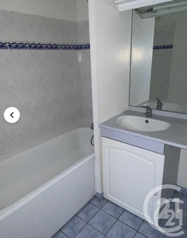 Appartement F3 à louer - 3 pièces - 49.78 m2 - MASSY - 91 - ILE-DE-FRANCE - Century 21 Etude Ronsard