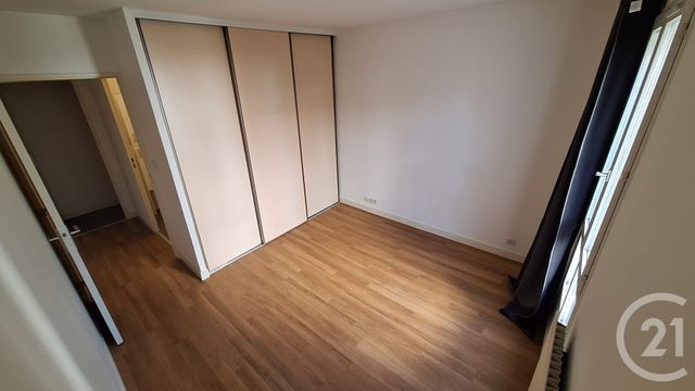 Appartement F2 à louer - 2 pièces - 51.0 m2 - MASSY - 91 - ILE-DE-FRANCE - Century 21 Etude Ronsard