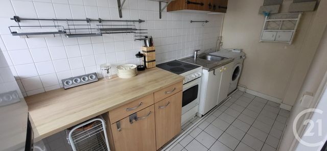 Appartement F2 à louer - 2 pièces - 34.0 m2 - MASSY - 91 - ILE-DE-FRANCE - Century 21 Etude Ronsard