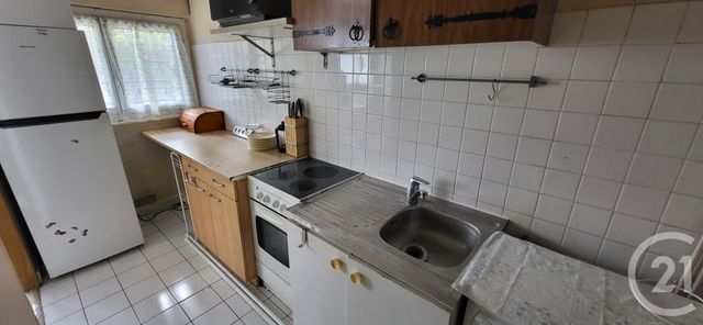 Appartement F2 à louer - 2 pièces - 34.0 m2 - MASSY - 91 - ILE-DE-FRANCE - Century 21 Etude Ronsard