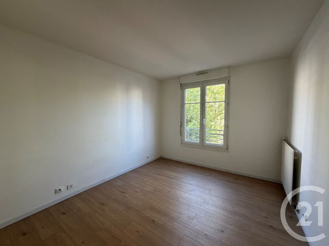 Appartement F3 à vendre - 3 pièces - 67.65 m2 - MASSY - 91 - ILE-DE-FRANCE - Century 21 Etude Ronsard