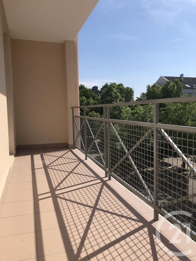 Appartement F3 à vendre - 3 pièces - 67.65 m2 - MASSY - 91 - ILE-DE-FRANCE - Century 21 Etude Ronsard
