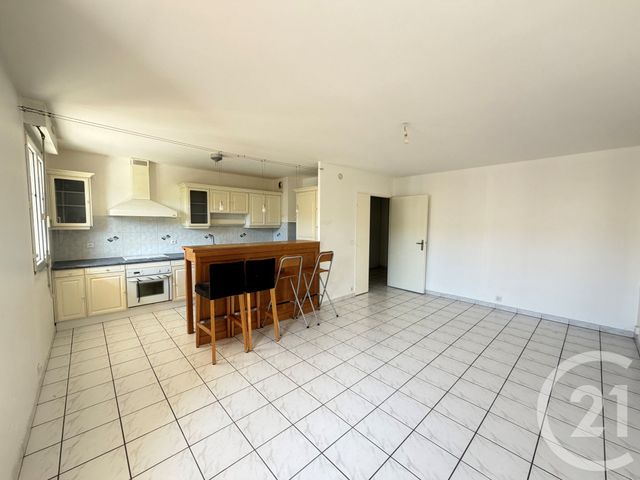 Appartement F3 à vendre - 3 pièces - 67.65 m2 - MASSY - 91 - ILE-DE-FRANCE - Century 21 Etude Ronsard