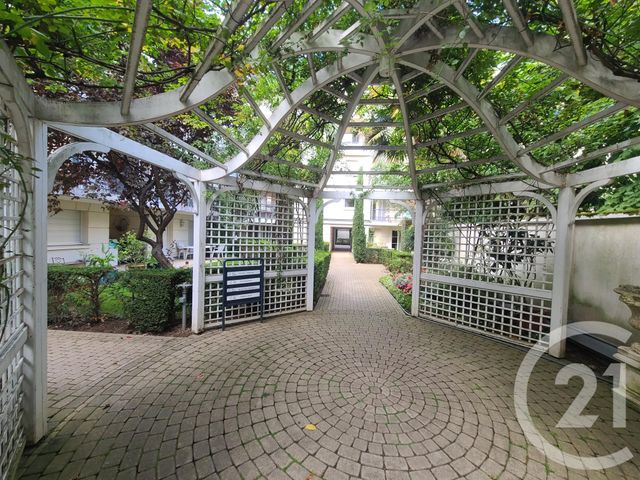 Appartement F1 à louer - 1 pièce - 31.1 m2 - ANTONY - 92 - ILE-DE-FRANCE - Century 21 Etude Ronsard