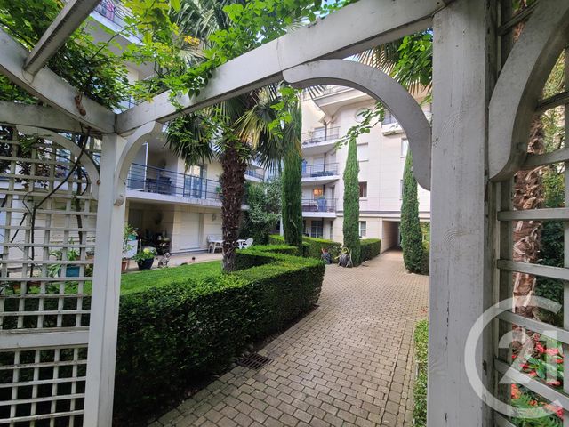 Appartement F1 à louer - 1 pièce - 31.1 m2 - ANTONY - 92 - ILE-DE-FRANCE - Century 21 Etude Ronsard