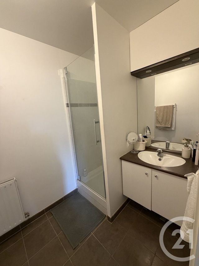 Appartement F2 à louer - 2 pièces - 43.16 m2 - MASSY - 91 - ILE-DE-FRANCE - Century 21 Etude Ronsard