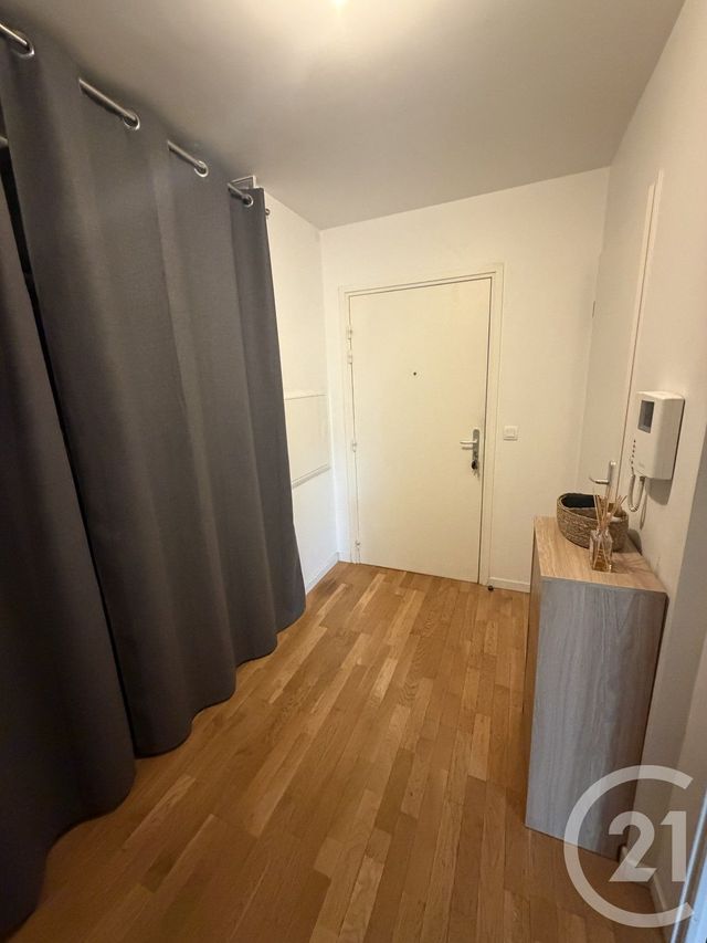 Appartement F2 à louer - 2 pièces - 43.16 m2 - MASSY - 91 - ILE-DE-FRANCE - Century 21 Etude Ronsard